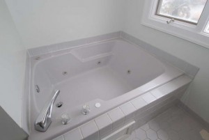 [photo 730325] Master Bath