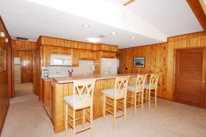 [photo 1395289] KitchenBreakfast Bar